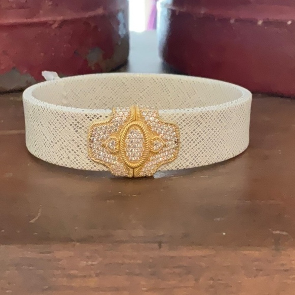 Judith Ripka Ivory Bracelet with Gold Detailing